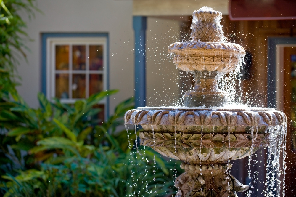 4 Ways Residential Fountains Will Create a Garden Oasis In Your Backyard