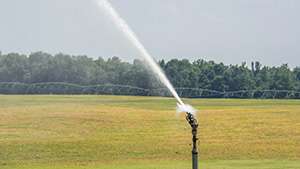 Know These 10 Benefits of Using Effluent Spray Systems On Your Farm